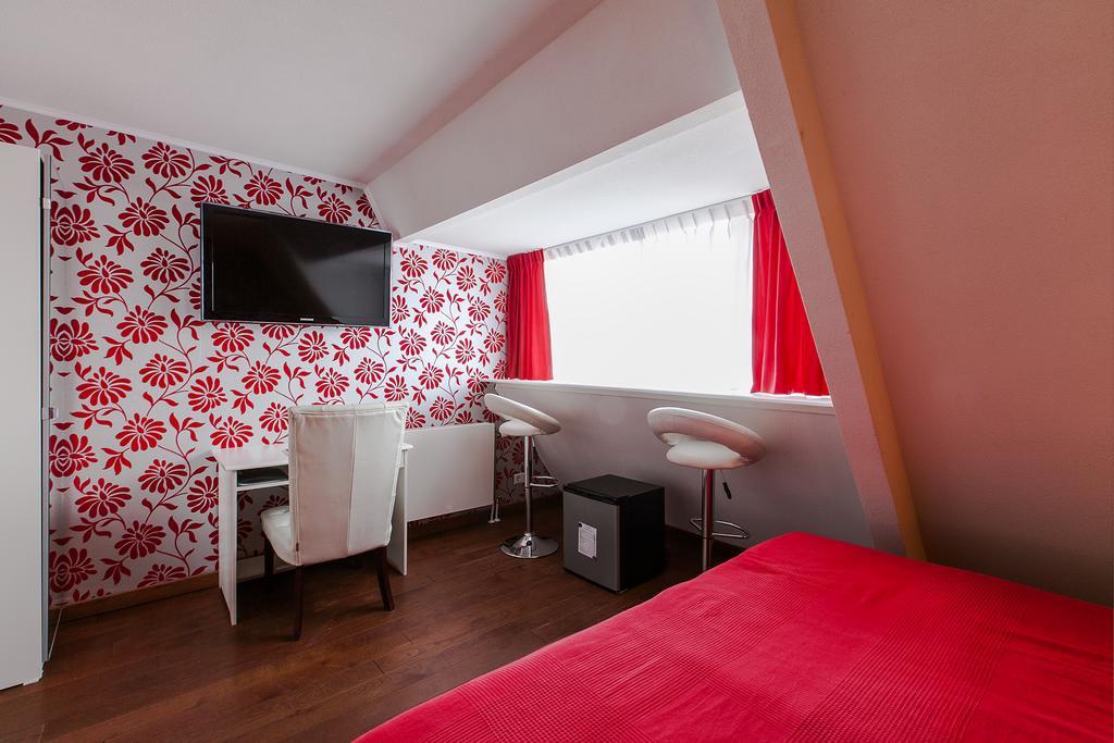 Alex Rooms Zwanenburg Exterior photo