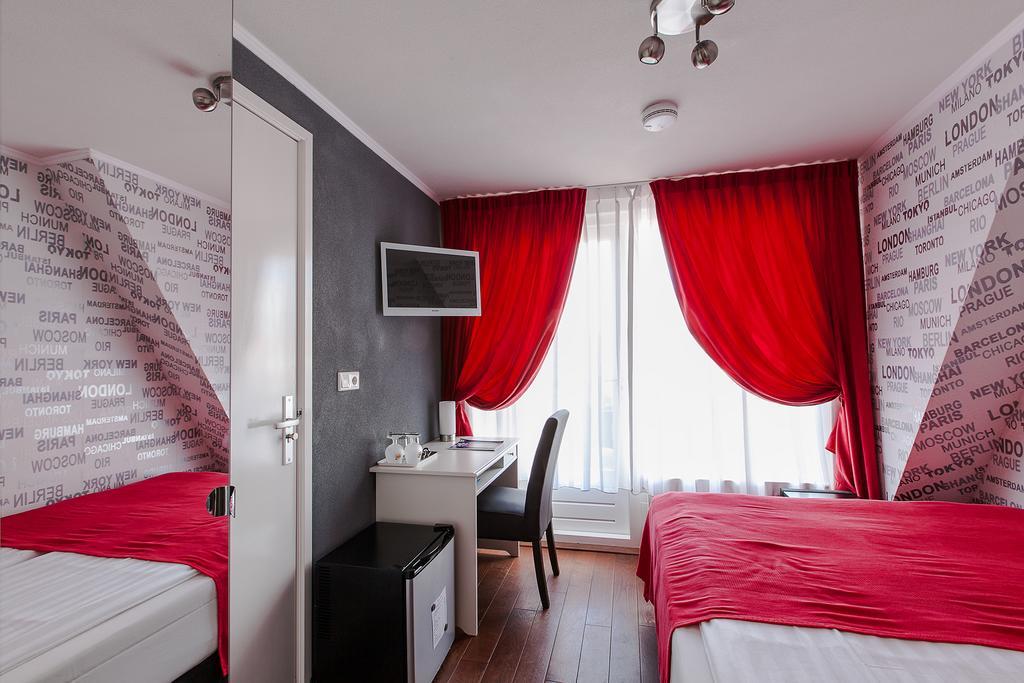 Alex Rooms Zwanenburg Exterior photo